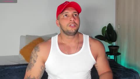 Snapshot of frankmyles01 chatting on January 2026 08:13:02 PM frank online show from January 2026 08:13:02 PM