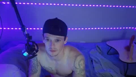 Snapshot of frankoafterdark chatting on September 2025 07:41:01 AM Franco online show from September 2025 07:41:01 AM