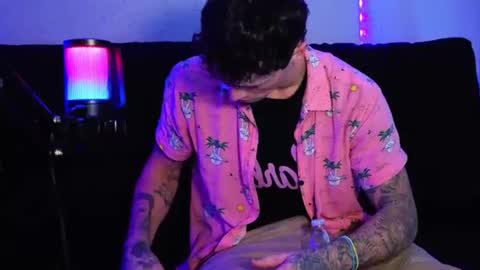 Snapshot of frankoafterdark chatting on November 2025 08:40:02 PM Franco online show from November 2025 08:40:02 PM