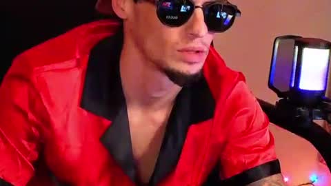 Snapshot of frankoafterdark chatting on November 2025 03:45:01 AM Franco online show from November 2025 03:45:01 AM