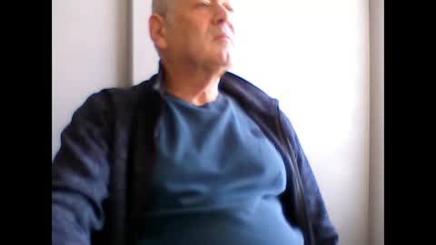 frannkboy61 online show from March 2026 01:47:01 PM