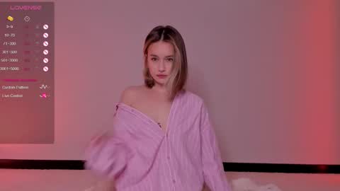 Frann online show from January 2026 09:02:02 PM