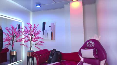 Snapshot of franshesca_buller chatting on February 2026 11:02:01 AM Franshesca online show from February 2026 11:02:01 AM