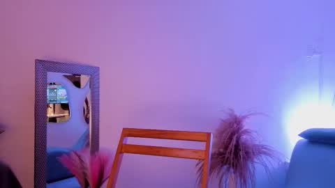 Fransheska online show from March 2026 12:10:02 PM