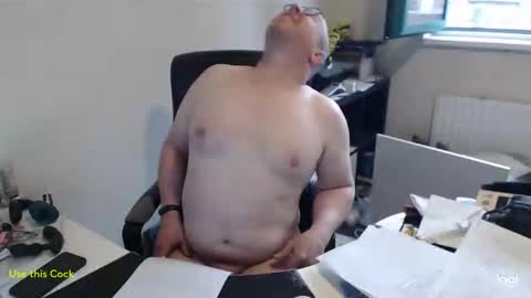 Snapshot of fransje_ chatting on February 2026 04:08:01 PM Fransje online show from February 2026 04:08:01 PM