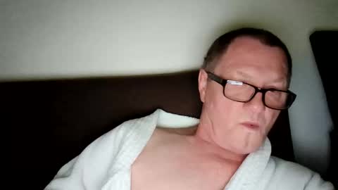 Wolfi online show from May 2026 07:27:02 AM
