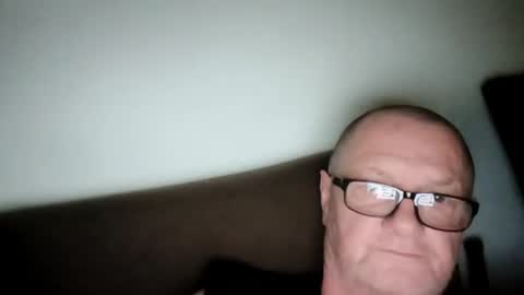 Wolfi online show from June 2026 05:13:02 AM