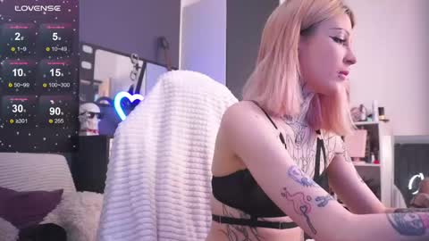 Asya UwU   online show from May 2026 09:34:02 PM