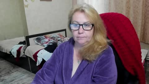 Snapshot of fraumartha chatting on June 2026 06:52:02 AM FrauMartha online show from June 2026 06:52:02 AM