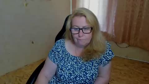 Snapshot of fraumartha chatting on July 2026 12:45:01 PM FrauMartha online show from July 2026 12:45:01 PM