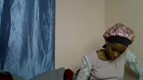 Snapshot of freakie_sissy chatting on October 2025 07:16:01 PM kiki online show from October 2025 07:16:01 PM