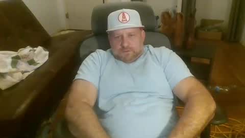 Snapshot of freakpopsickle69 chatting on March 2026 03:24:01 AM poundyouout1969 online show from March 2026 03:24:01 AM