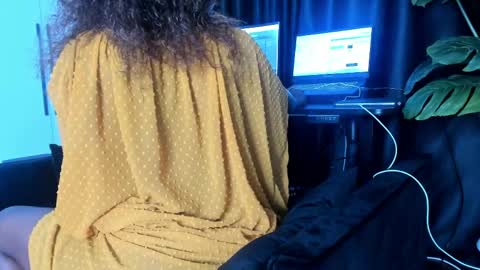 Sandra online show from April 2026 09:09:02 PM