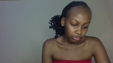 freaky_beauty online show from June 2026 09:27:01 PM