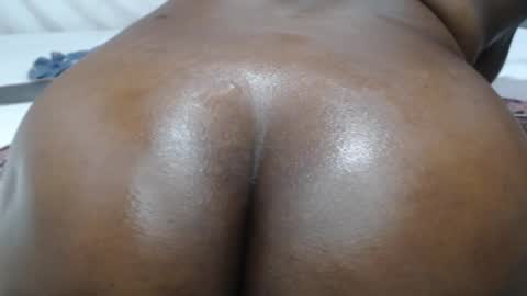 maxy online show from March 2025 05:11:01 AM