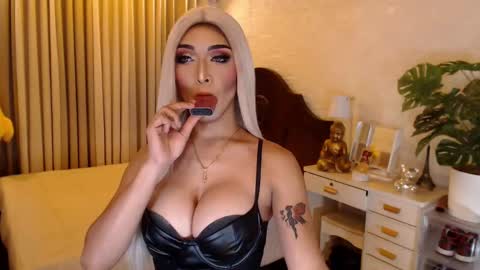 Snapshot of freakymariaxxxx chatting on March 2025 11:56:02 PM Maria online show from March 2025 11:56:02 PM