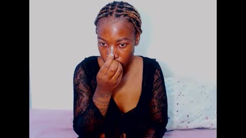 FreakyScarlet00 online show from September 2025 11:42:01 AM