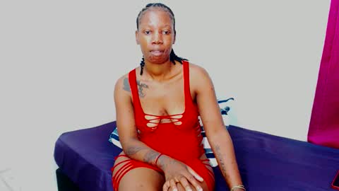 FreakyScarlet00 online show from November 2025 09:05:02 PM