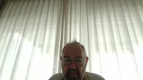 Snapshot of fredaldavid chatting on December 2024 10:28:02 AM David Fredal online show from December 2024 10:28:02 AM