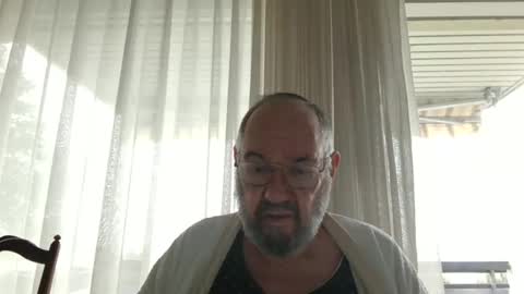 Snapshot of fredaldavid chatting on December 2024 10:34:02 AM David Fredal online show from December 2024 10:34:02 AM