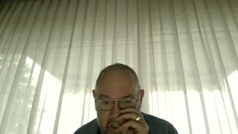 Snapshot of fredaldavid chatting on December 2024 02:24:02 PM David Fredal online show from December 2024 02:24:02 PM