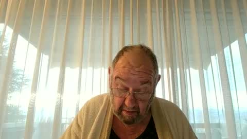 Snapshot of fredaldavid chatting on January 2025 07:52:02 AM David Fredal online show from January 2025 07:52:02 AM