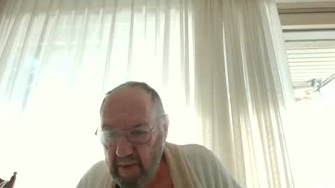 Snapshot of fredaldavid chatting on January 2025 09:40:02 AM David Fredal online show from January 2025 09:40:02 AM