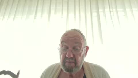 Snapshot of fredaldavid chatting on September 2025 08:18:02 AM David Fredal online show from September 2025 08:18:02 AM