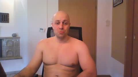 freddow online show from March 2025 10:06:02 AM