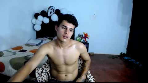 Snapshot of freddy_romans2 chatting on October 2025 01:25:01 AM freddy romans online show from October 2025 01:25:01 AM