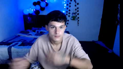 Snapshot of freddy_romans2 chatting on November 2025 02:02:02 AM freddy romans online show from November 2025 02:02:02 AM