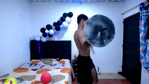 Snapshot of freddy_romans2 chatting on December 2025 03:23:01 AM freddy romans online show from December 2025 03:23:01 AM