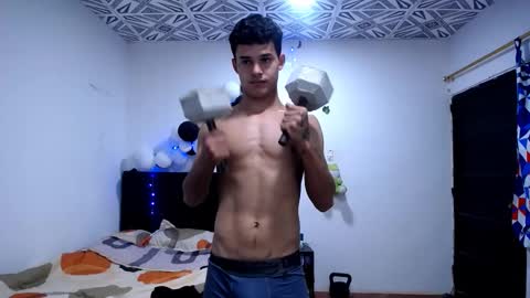 Snapshot of freddy_romans2 chatting on December 2025 08:21:01 AM freddy romans online show from December 2025 08:21:01 AM