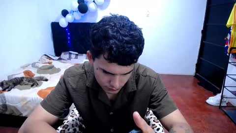 Snapshot of freddy_romans2 chatting on December 2025 07:17:02 AM freddy romans online show from December 2025 07:17:02 AM