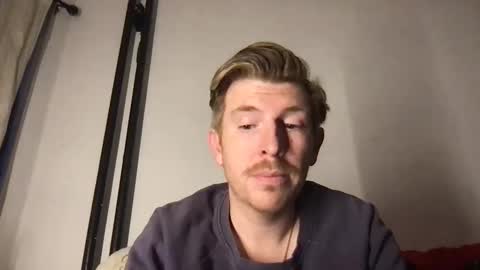 Snapshot of freddyfootball chatting on February 2026 01:04:02 AM Freddy Foot Balls online show from February 2026 01:04:02 AM