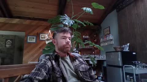 Snapshot of freddypj chatting on September 2025 09:29:02 PM Freddy online show from September 2025 09:29:02 PM