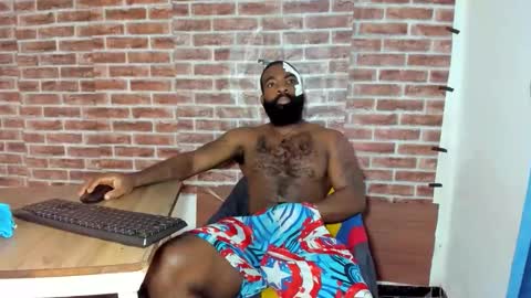 Snapshot of freedom_24 chatting on June 2026 06:40:02 PM shakur online show from June 2026 06:40:02 PM