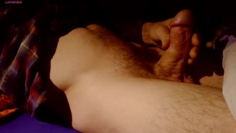 Duckmysick online show from May 2026 12:05:01 AM
