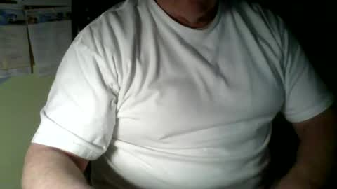 Single4Now online show from January 2025 01:00:02 AM