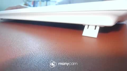 Snapshot of freeuptopia2 chatting on January 2025 05:01:02 AM K-Dick online show from January 2025 05:01:02 AM