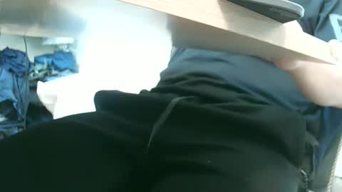 Snapshot of freeuptopia2 chatting on September 2025 03:52:01 AM K-Dick online show from September 2025 03:52:01 AM