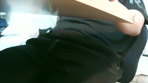 Snapshot of freeuptopia2 chatting on September 2025 04:03:02 AM K-Dick online show from September 2025 04:03:02 AM