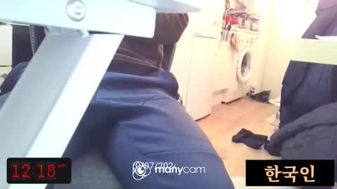 Snapshot of freeuptopia2 chatting on January 2026 03:17:01 PM K-Dick online show from January 2026 03:17:01 PM