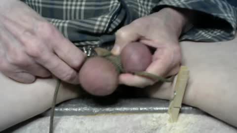 I am a total slave slut. I would like to have multiple owners to use me every day. online show from December 2024 08:58:02 PM