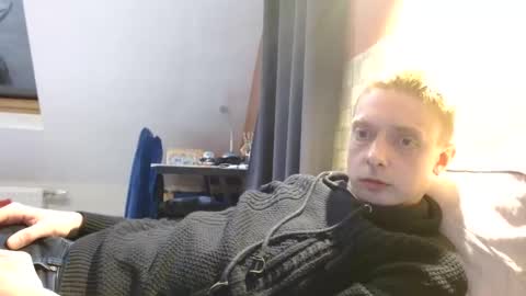 Snapshot of french59121 chatting on December 2024 05:42:02 PM Antoine online show from December 2024 05:42:02 PM