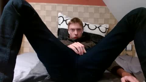 Snapshot of french59121 chatting on February 2026 05:09:02 PM Antoine online show from February 2026 05:09:02 PM