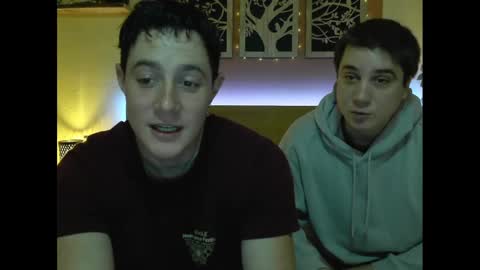 Snapshot of frenchhornybibs chatting on January 2025 09:20:01 PM French Horny Bibs online show from January 2025 09:20:01 PM