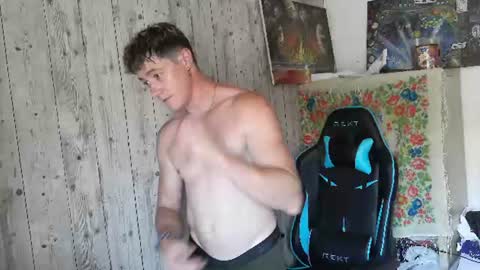 French Horny Bibs online show from June 2026 11:26:02 AM