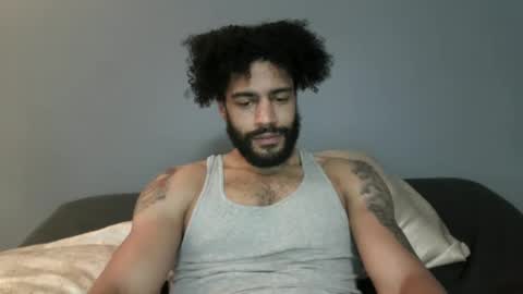 Frenchyexpress online show from October 2025 08:40:02 PM