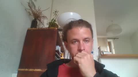 Snapshot of frenchyshy_ chatting on April 2026 10:21:02 AM frenchyshy_ online show from April 2026 10:21:02 AM